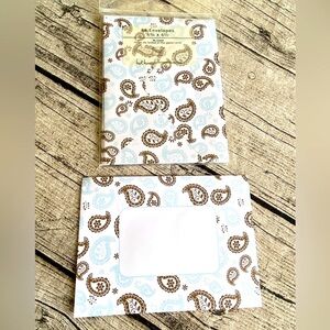 NEW. Pack of 20 personalizable envelopes